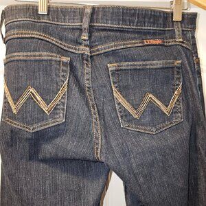 Women's Wrangler® Ultimate Riding Jean Q-Baby in Dark Dynasty Size 5/6 - 36
